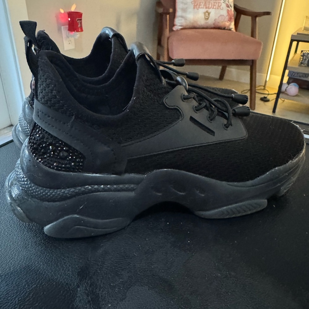 Black Chunky Sneakers